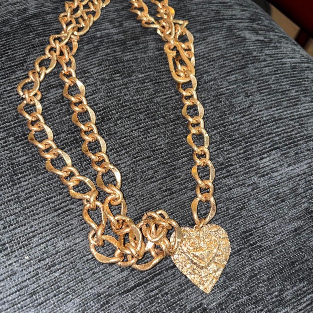 22- chunky Gold heart pendant necklace with textured surface